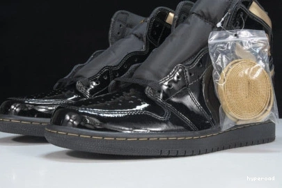 Hyperoad BLACK (2020) JORDAN GOLD 1 METALLIC RETRO HIGH 1006